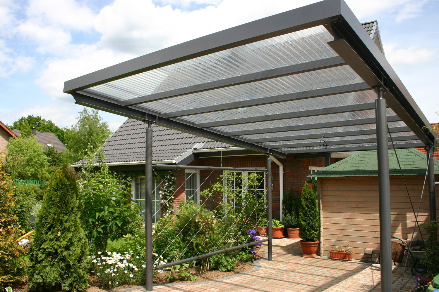 Qualit&auml;t, Pr&auml;zision: Dein Carport aus Meisterhand